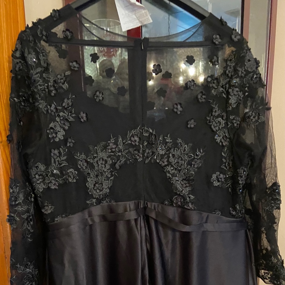 Black lace top formal dress gown
